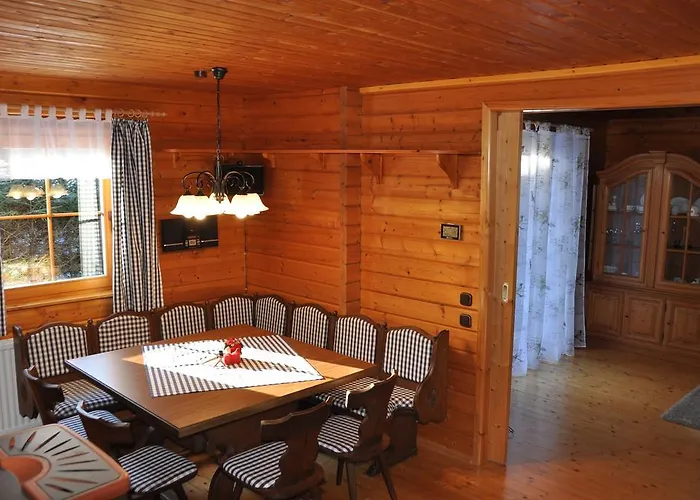 度假居 Holzhaus In