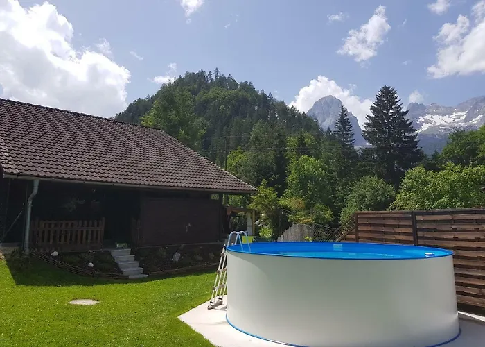 Holzhaus In Tatil Evi *