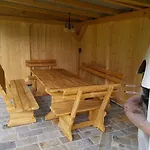 Holzhaus In הינטרסטודר